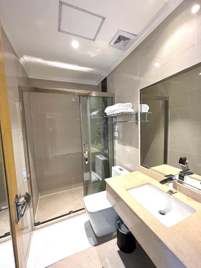 Royal J Hotel セブ市 エクステリア 写真